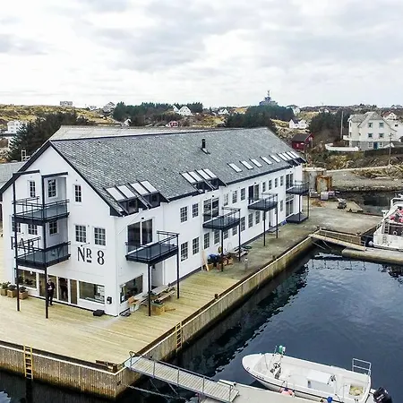 Beatiful Sea-side Apt At Kremmerhamn,3br 1st Floor *